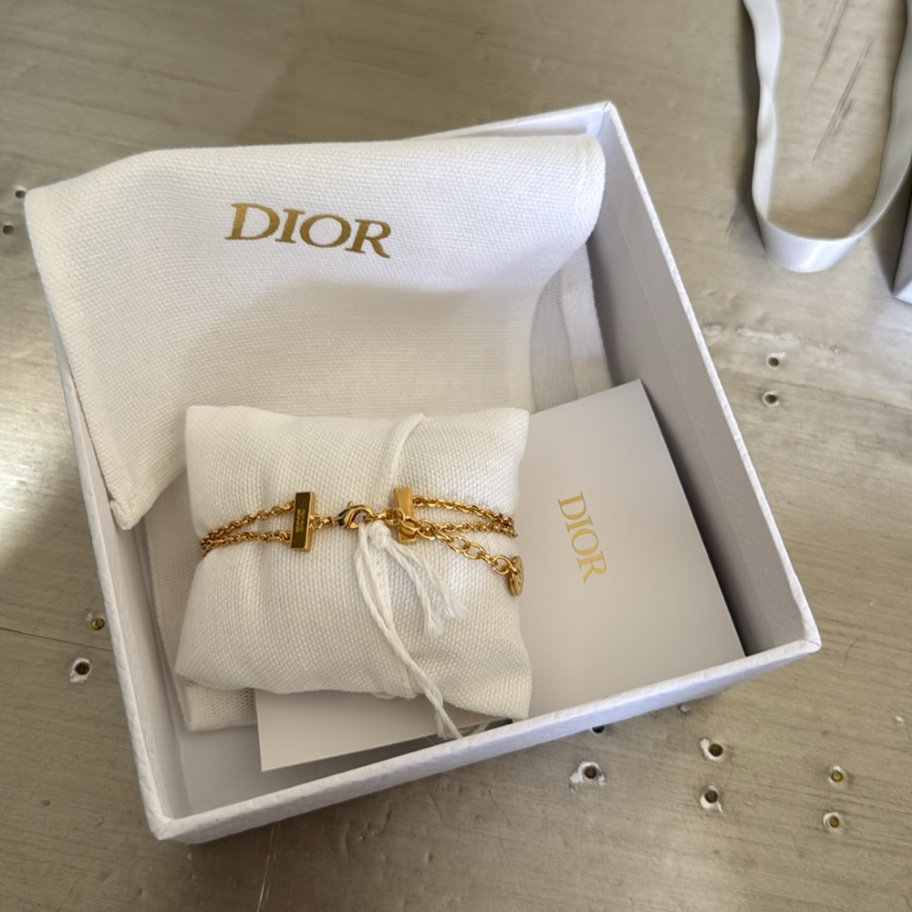Christian Dior miss dior pearl drop bracelet logo gold jewelry with box - Picture 5 of 7